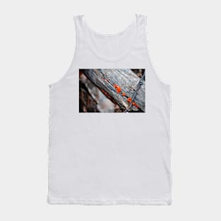 between the cracks Tank Top